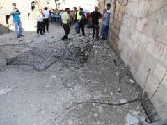 سقوط صاروخ اطلق من غزة على منزل فلسطيني بالخطأ ببيت ساحور 