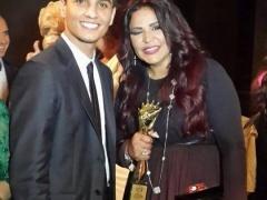 بالصور : محمد عساف أفضل مطرب شاب للعام 2014