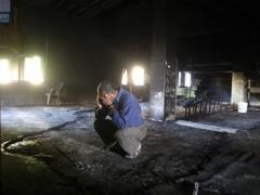 فيديو: مستوطنون يحرقون مسجدا شمال شرق رام الله