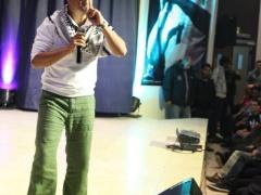 بالصور: الشاعر المصري هشام الجخ يحي أمسية شعرية في بيت لحم