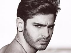 الفنان مصطفى مزهر يعود في 