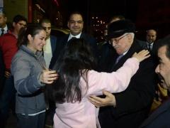 الرئيس عباس يتجول في رام الله ويتفقد أحوال المواطنين