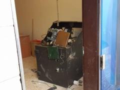 صور:- احباط عملية سطو على الصراف الالي للبنك العربي في بلدة العبيدية شرق بيت لحم