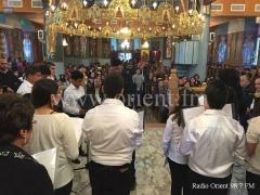 فرقة التراتيل البيزنطية تنشد مجموعة من التراتيل البيزنطية في كنيسة الاباء الاجداد