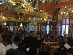 فرقة التراتيل البيزنطية تنشد مجموعة من التراتيل البيزنطية في كنيسة الاباء الاجداد