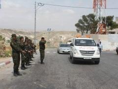 بالصور:تشييع جثمان ابو سنينة بالخليل