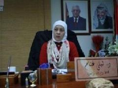 د.غنام: مخيماتنا رمز للصمود الفلسطيني