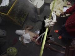 بالصور ... طقوس شعوذة لعلاج المثلية الجنسية