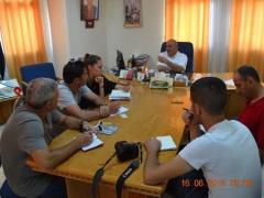 بلدية بيت ساحور تستقبل وفدا فرنسيا صحفيا من مشروع مسار إبراهيم