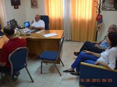 بلدية بيت ساحور تستقبل وفدا فرنسيا صحفيا من مشروع مسار إبراهيم