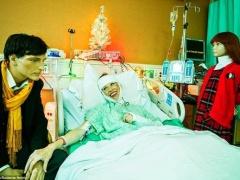 تتزوج من دمية لتتخلص من عنوستها