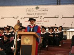 'بيرزيت' تبدأ احتفالات تخريج الفوج الأربعين من طلبتها