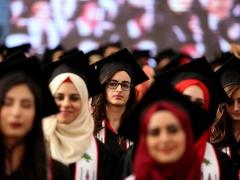 'بيرزيت' تبدأ احتفالات تخريج الفوج الأربعين من طلبتها