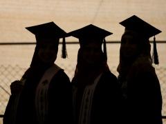 'بيرزيت' تبدأ احتفالات تخريج الفوج الأربعين من طلبتها