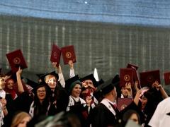 'بيرزيت' تبدأ احتفالات تخريج الفوج الأربعين من طلبتها