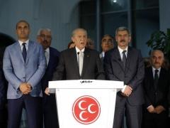 العدالة والتنمية بلا أغلبية مطلقة ودعوات بتركيا لاقتراع جديد