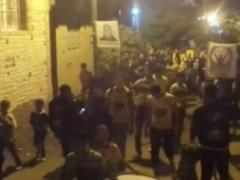 تواصل التظاهر ليلًا بمصر وحرق سيارة شرطي