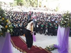 جامعة بيت لحم : تحتفل بتخريج الفوج التاسع والثلاثين من طلبة كلية العلوم وكلية ادارة الاعمال ومعهد ادارة الفنادق والسياحة