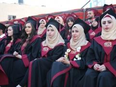 كلية فلسطين الأهلية الجامعية تحتفل بتخريج الفوج الخامس 