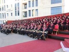 كلية فلسطين الأهلية الجامعية تحتفل بتخريج الفوج الخامس 