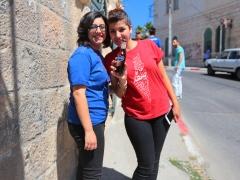 بفاريا، راديو اورينت وباور يحتفلون بناجحي 