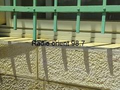 لصان يسرقان أجهزة حواسيب من مدرسة في بيت جالا