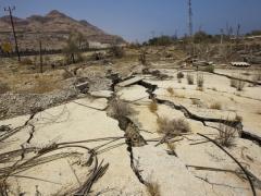 صور| البحر الميت يزداد موتا