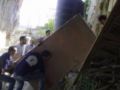 بالصور | مجلس شبابي بيت لحم يشارك في تنظيف مقبرة الأرمن