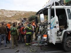 بالصور | اربع اصابات في حادث سير شرق بيت لحم