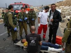 بالصور | اربع اصابات في حادث سير شرق بيت لحم