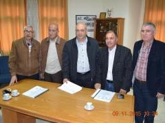 بلدية بيت ساحور توقع إتفاقية مشروع أعمال تشطيب القاعة الرياضية وتأهيل الساحة الخلفية لمجمع المعلم سعيد خوري الرياضي – بيت ساحور