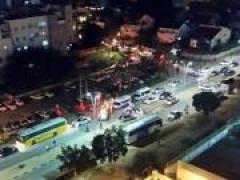 بالصور- إصابة 4 إسرائيليين في حادث طعن بكريات غات