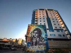 فنانو غزة يحلقون أبعد من الحصار بـ