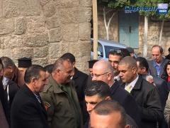 بالصور - رئيس الوزراء يزور بيت ساحور بمناسبة الأعياد المجيدة