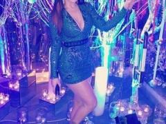 صور|شاهدوا ماذا ارتدت النجمات في ليلة رأس السنة!