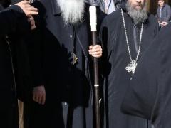 بالصور: احتفالات عيد الميلاد المجيد حسب التقويم الشرقي وسط مقاطعة شعبية