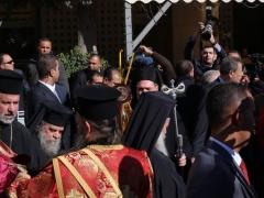 بالصور: احتفالات عيد الميلاد المجيد حسب التقويم الشرقي وسط مقاطعة شعبية