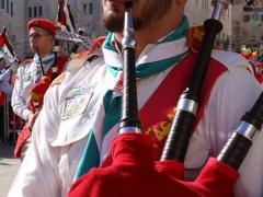 بالصور: احتفالات عيد الميلاد المجيد حسب التقويم الشرقي وسط مقاطعة شعبية