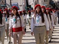 بالصور: احتفالات عيد الميلاد المجيد حسب التقويم الشرقي وسط مقاطعة شعبية