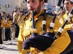 بالصور: احتفالات عيد الميلاد المجيد حسب التقويم الشرقي وسط مقاطعة شعبية