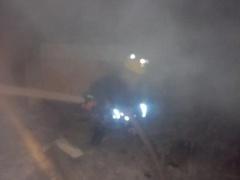 الدفاع المدني يخمد حريقاً داخل منزل في بلدة الزاوية بمحافظة سلفيت