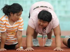 صعود الجبال وقفز الحواجز.. 5 مواقف خادعة للبصر «أوعى تصدق عينيك»