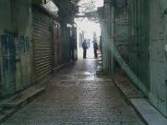 الإجراءات الإسرائيلية العدوانية تسببت بإغلاق نحو 35% من محال القدس القديمة