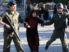 محدث :اعتقال طفلة  بزعم تنفيذ  عملية طعن جنوب بيت لحم