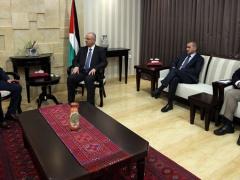 لقاء  الحمدالله  مع  سافاس ممثل جمهورية قبرص