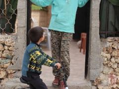 متعة العطاء وبالتعاون مع مجموعة باور يزورون المحتاجين في قلقيلية