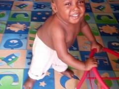 الطفل النيجيري المتهم بالسحر كيف كان وكيف أصبح؟