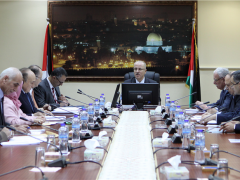 الحكومة: يومي 1 ،5/أيار المقبل عطلة رسمية