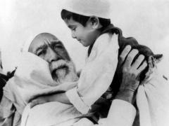 صور| شاهدوا كيف أصبح الطفل الذي مثّل مع 