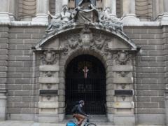 المؤبد لبريطاني تحرش برضع وأطفال في ماليزيا وكمبوديا